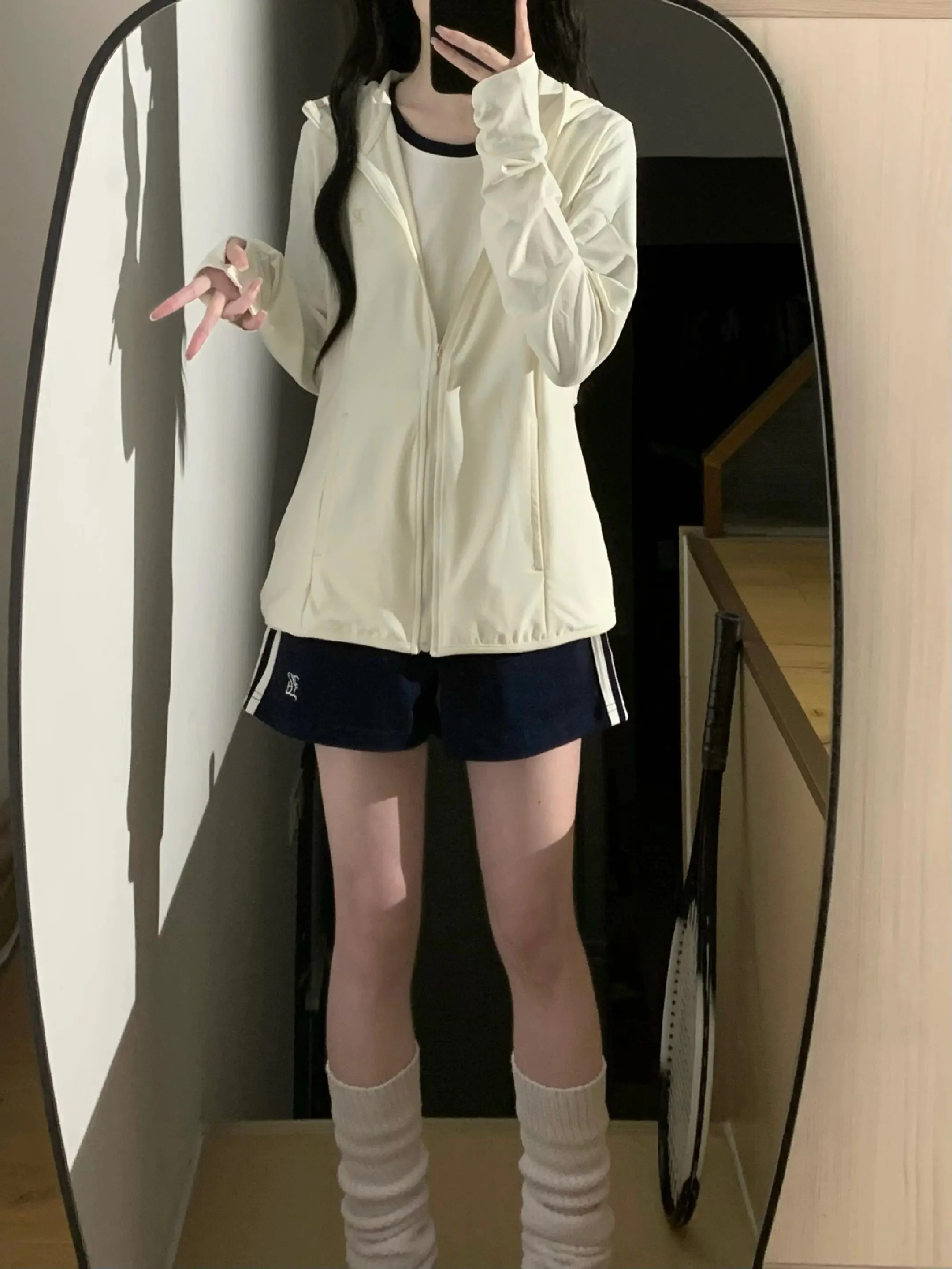 这个颜色很夏天。