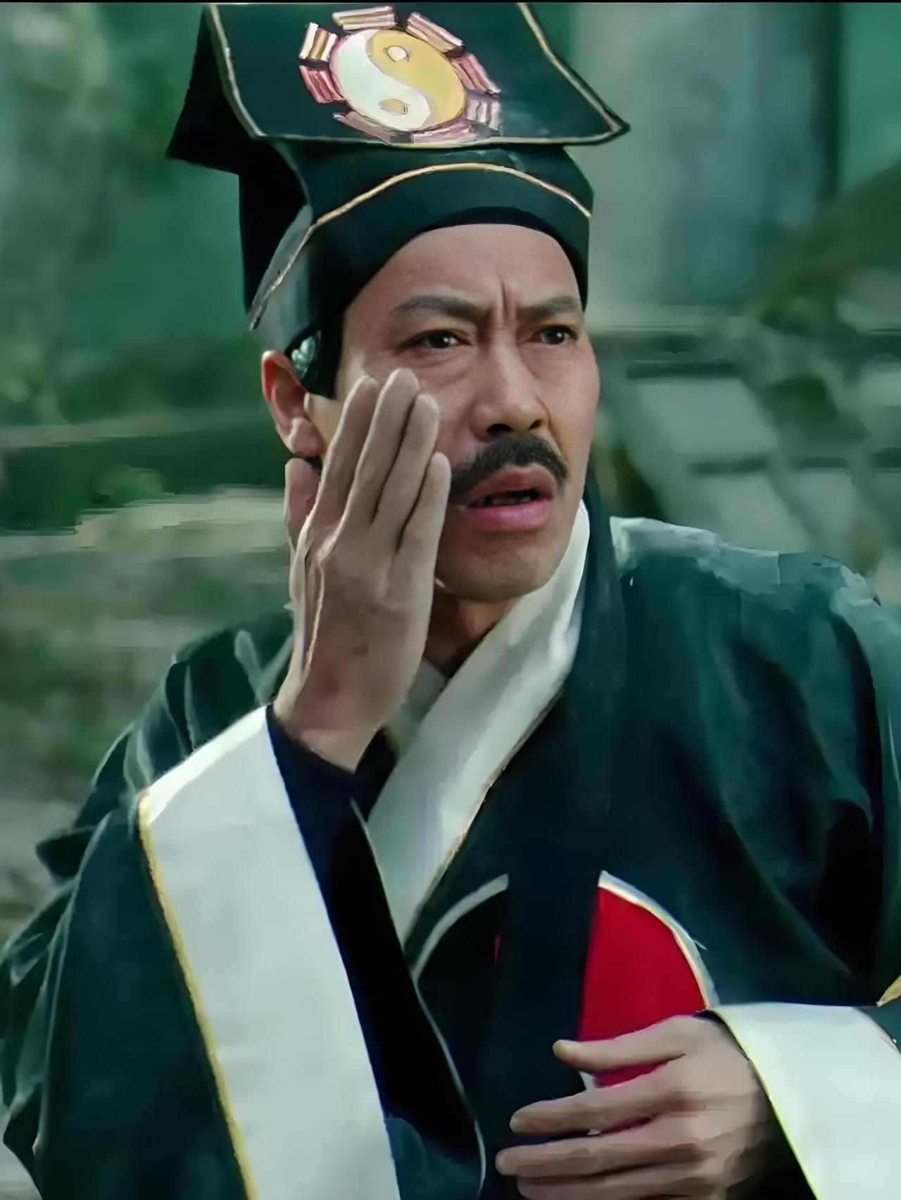 香港著名喜剧演员冯淬帆去世，享年81岁，现在回想起来，对他印象最深的就是他演的各