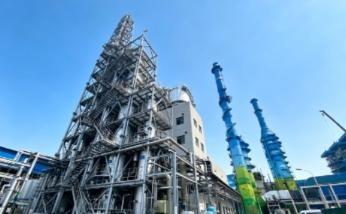 中国又一次闷声干大事！居然同时亮出了两张王牌！
2026年5月看这件事，不能只盯