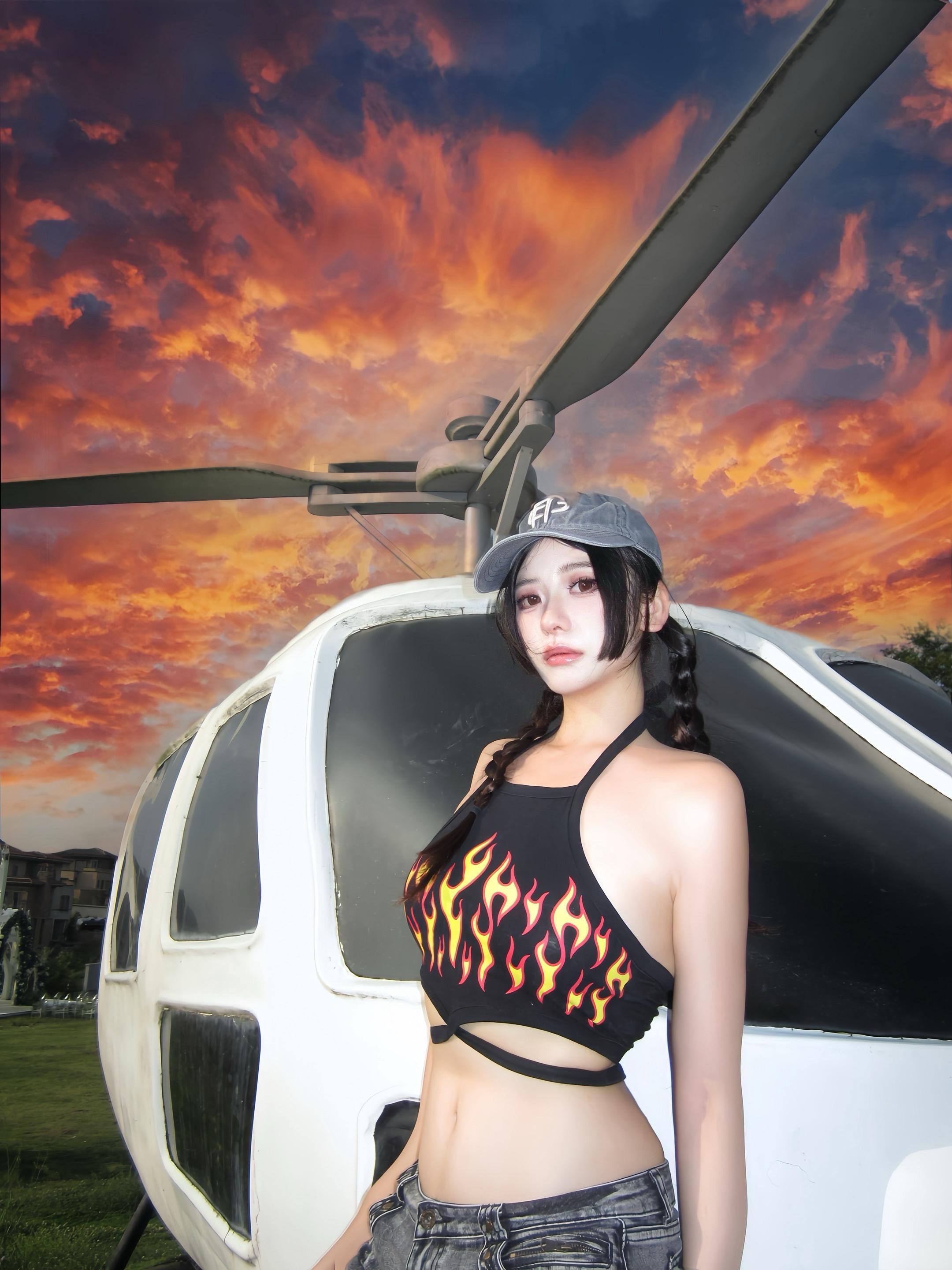 Flyest in the game🚁。