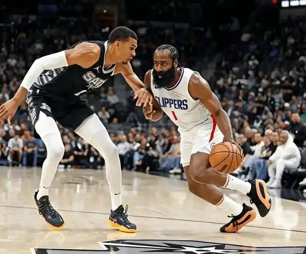 哈登第一，文班亚马第二！数据博主Stat Defender统计日前近10个赛季常