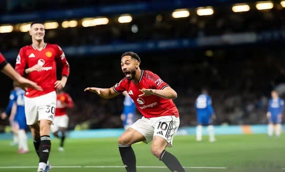 切尔西0比1曼联切尔西0：1曼联，红魔赛季双杀切尔西，欧冠资格基本锁定。而切尔西