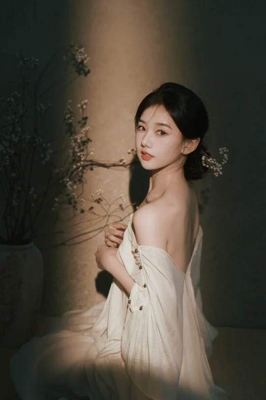 你说相逢终有时 可我只觉枯木难逢春