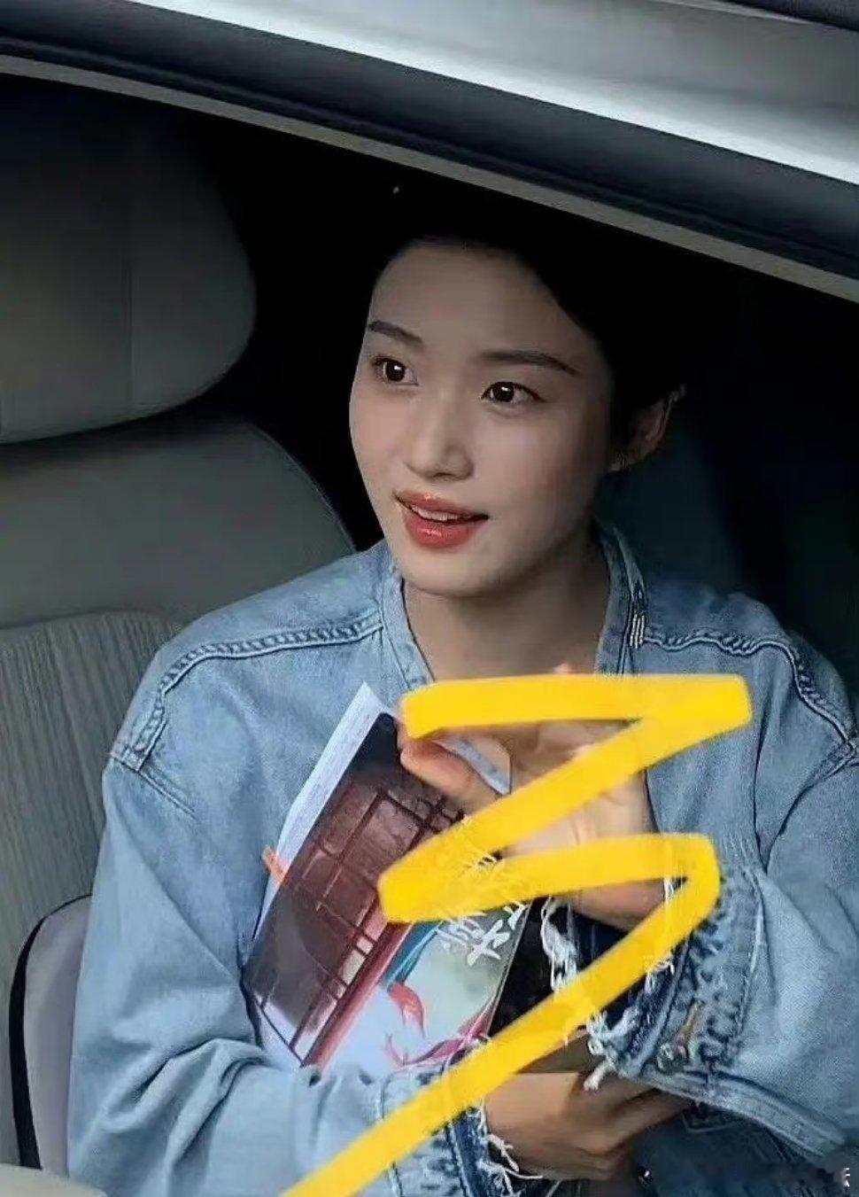 卢昱晓比四普还要普吧 ​​​