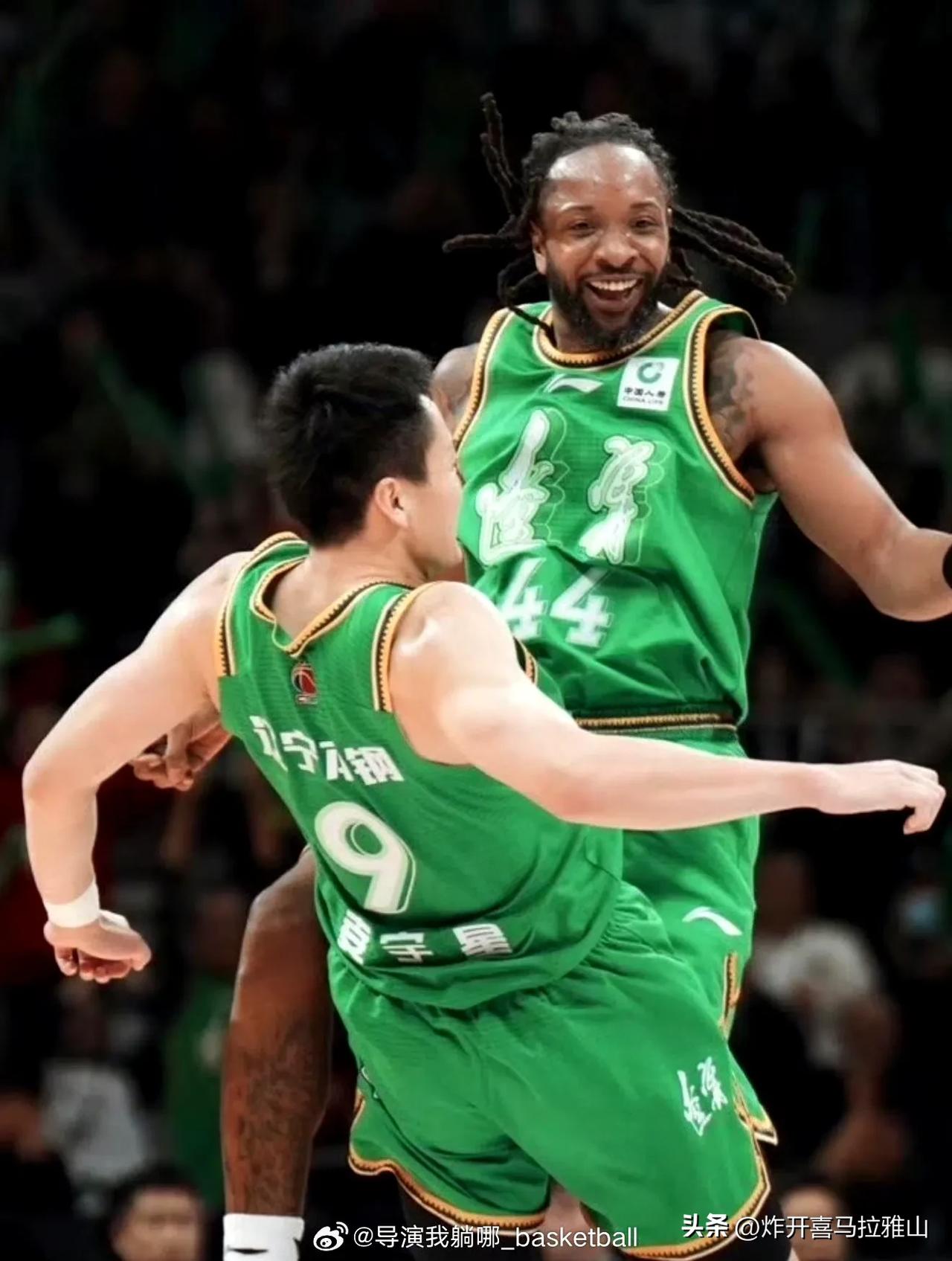 辽宁队打福建队很可能要三连败啊！我们先看看这两场比赛怎么输的。
昨晚辽宁队在输给