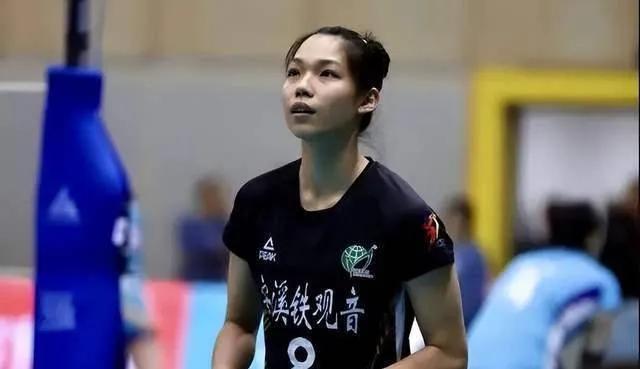 [赞]庄宇珊真不错！[玫瑰]
昨晚，在对阵辽宁女排的比赛中，四局63扣32中，1