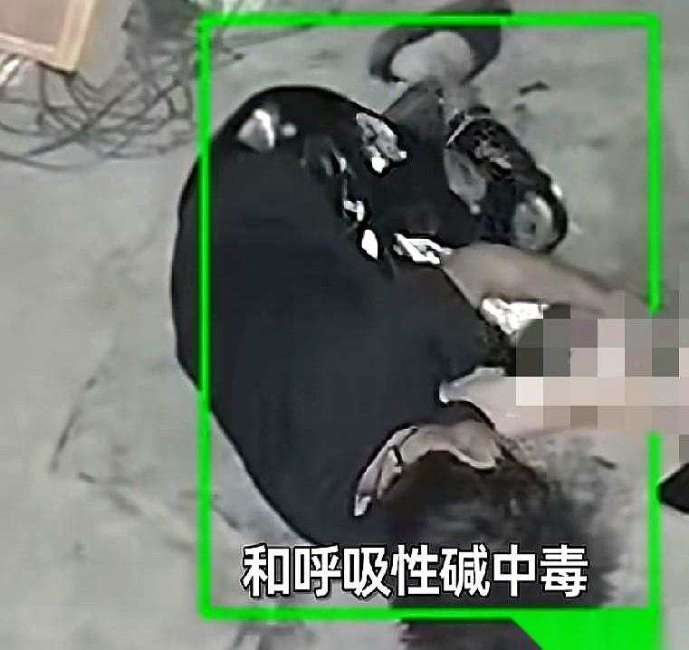 6 月 15 日凌晨一点多，一名 17 岁男孩在家中突发不适一头栽倒在地，意识模