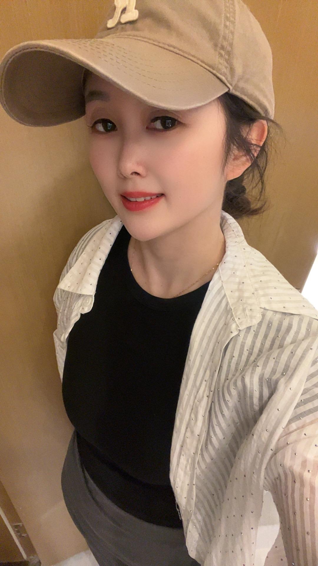 中年妇女的状态：钱难挣，肥难减，情难续，夜难眠