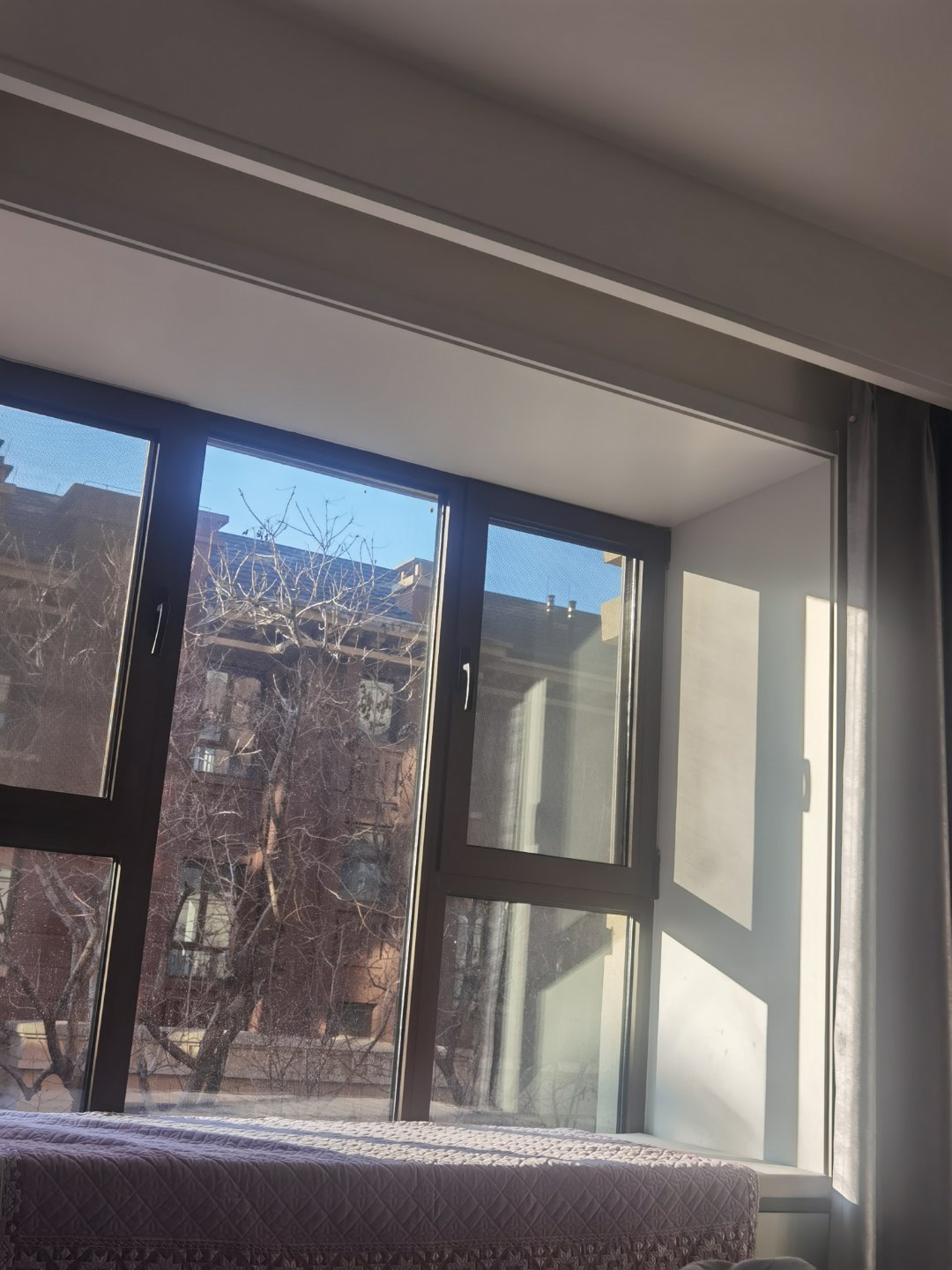 今天外面天气不错呀，是不是可以少穿点儿 