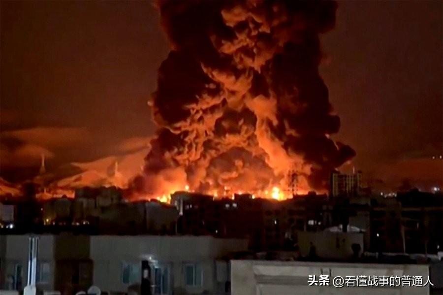 俄军这一波，等了多久？弹道导弹加无人机，饱和波次压着基辅城区砸下来，幼儿园旁边落
