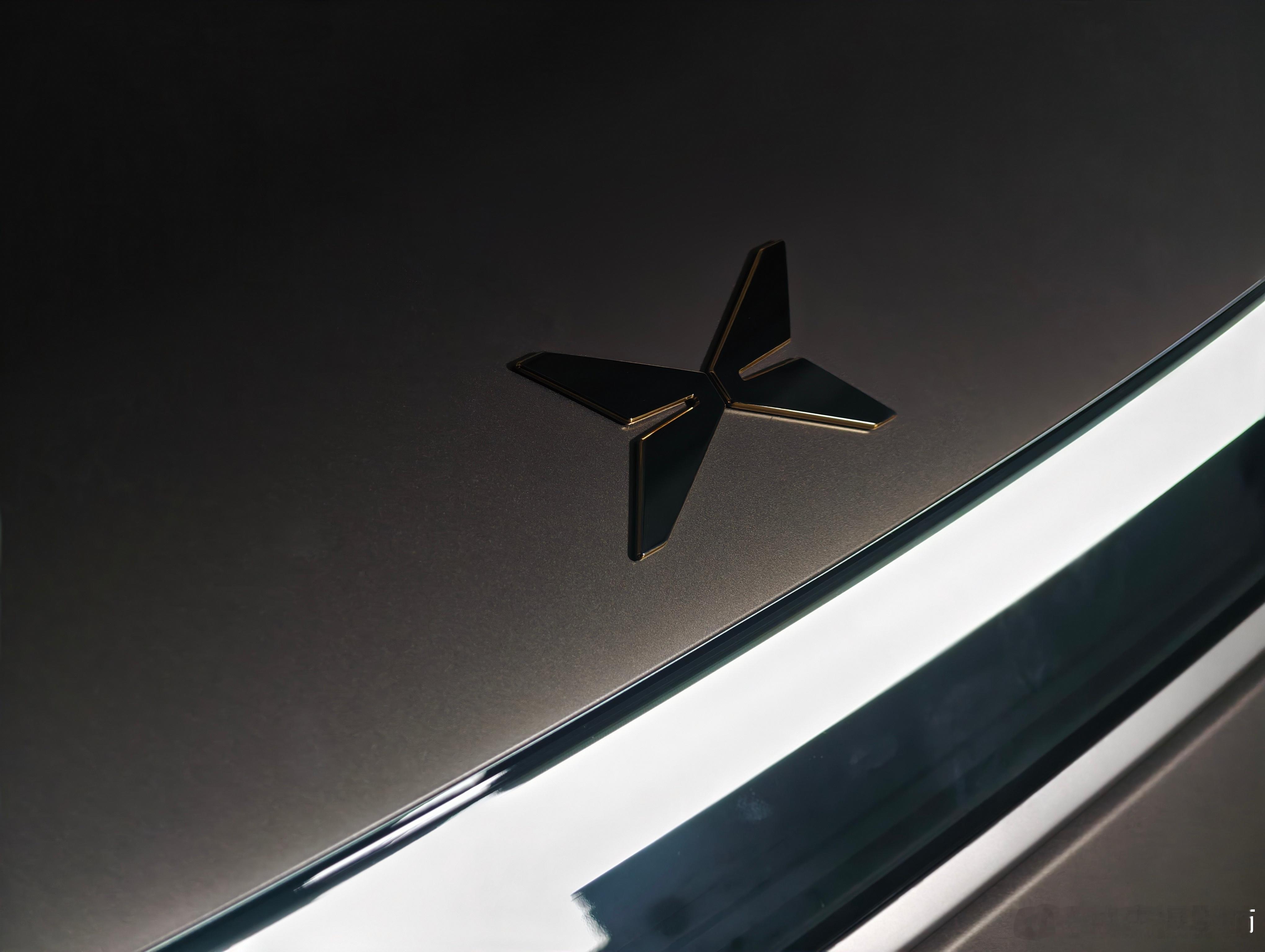 确实有点奇怪，GX 出来居然某个品牌的粉丝们这么关注也是出乎我意料，我怎么感觉毫