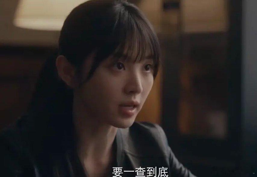 田曦薇没有浓妆两个眼睛就很无神 