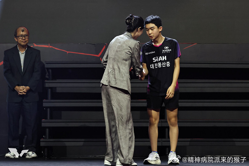 2026WTT新加坡青少年大满贯于梦雨作为颁奖嘉宾为青少年赛事颁奖🏆 