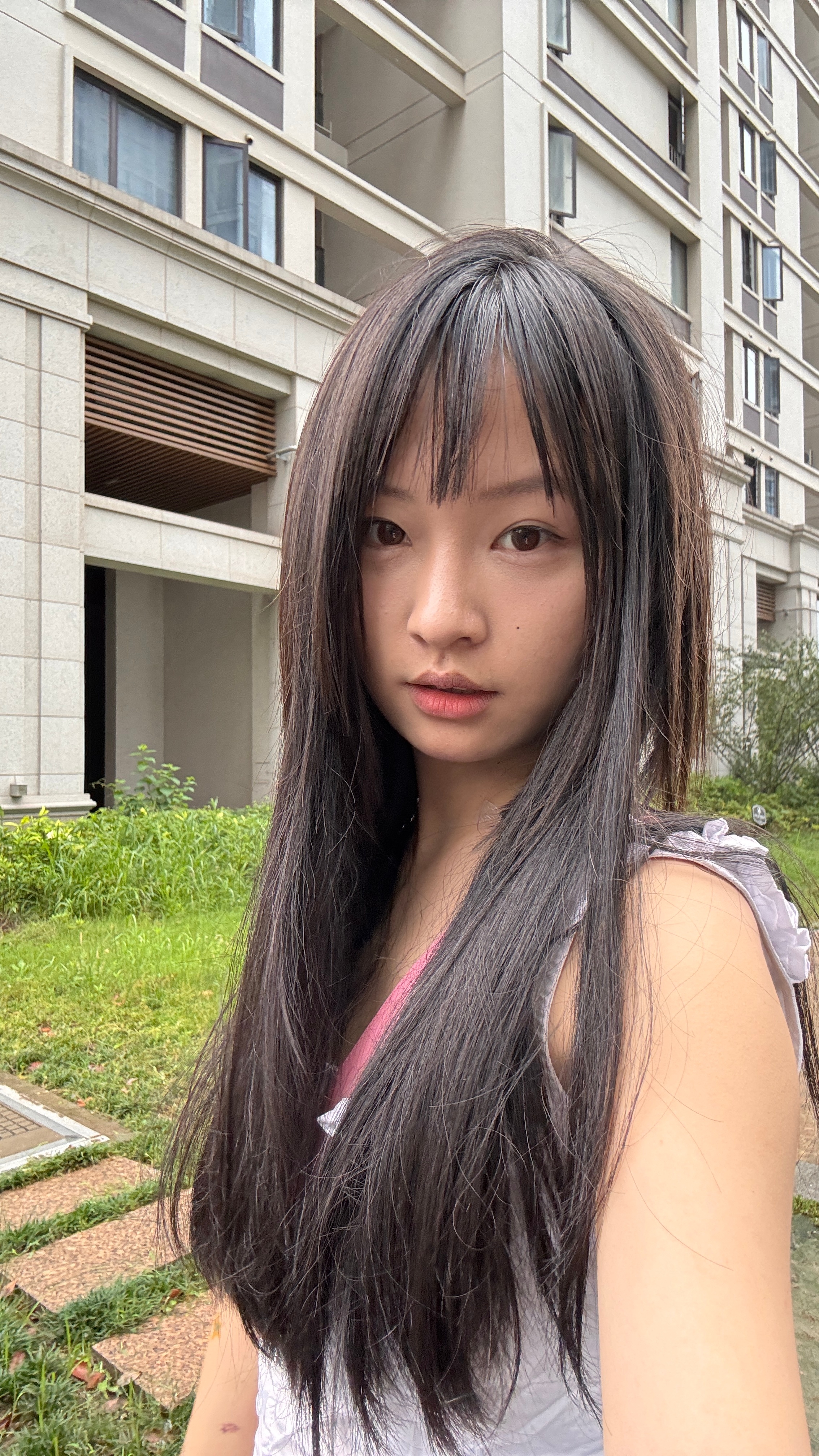 化妆前后对比感觉我对化妆技术好像有一点点进步嘻嘻 ​​​