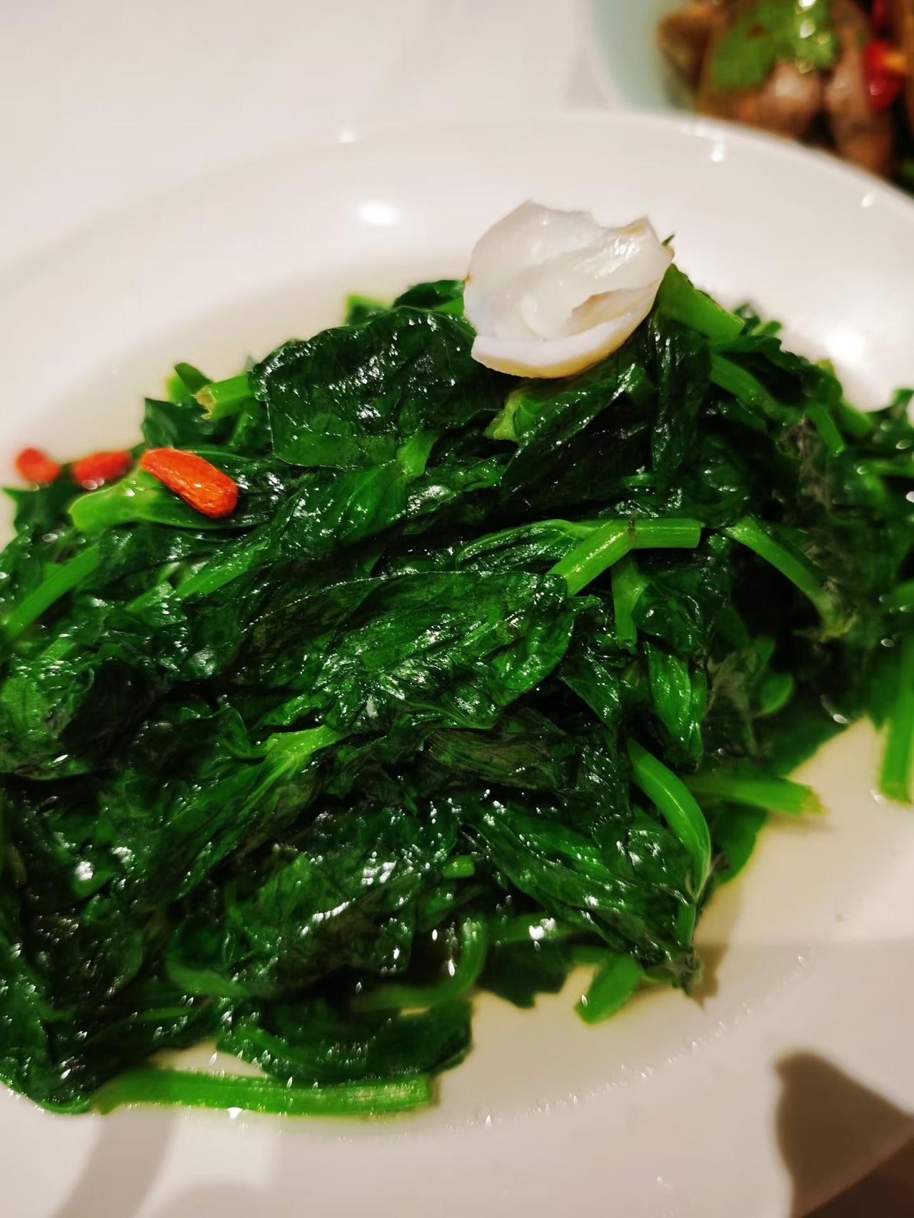 晒出你的本地生活广东的生活就是吃吃吃！来了广东这么多年，对广东的菜还是不太适应，