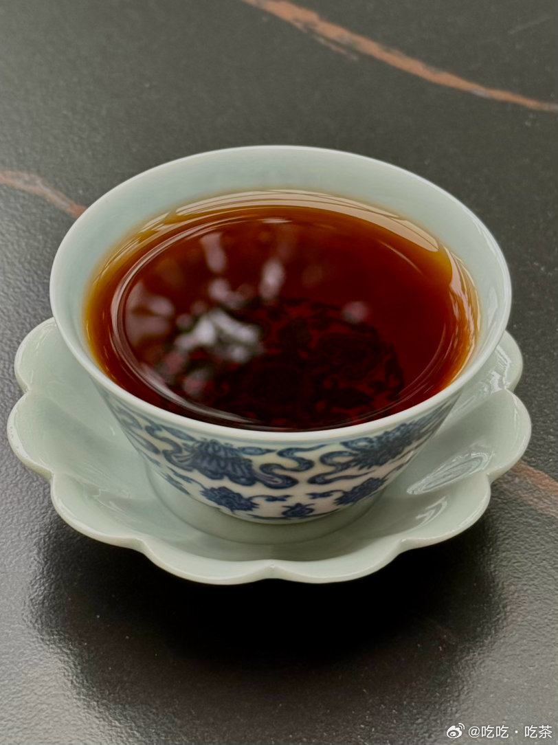 我承认因为个人身体状况，我依赖黑茶！之前我一直喝老班章茶农家发的古树堆子，价格确