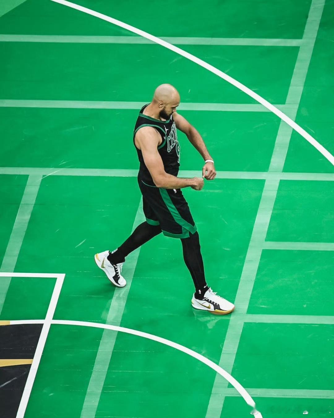 Derrick White First 15 games PPG: 15.3 F