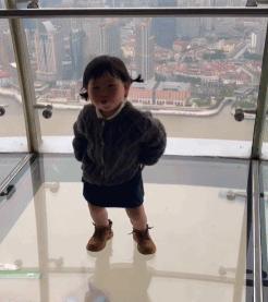 塔子弟怼翻文班暴扣！鸭王扬手下起三分雨！很久没看尼凯比赛了，居然如此生猛？ ​​