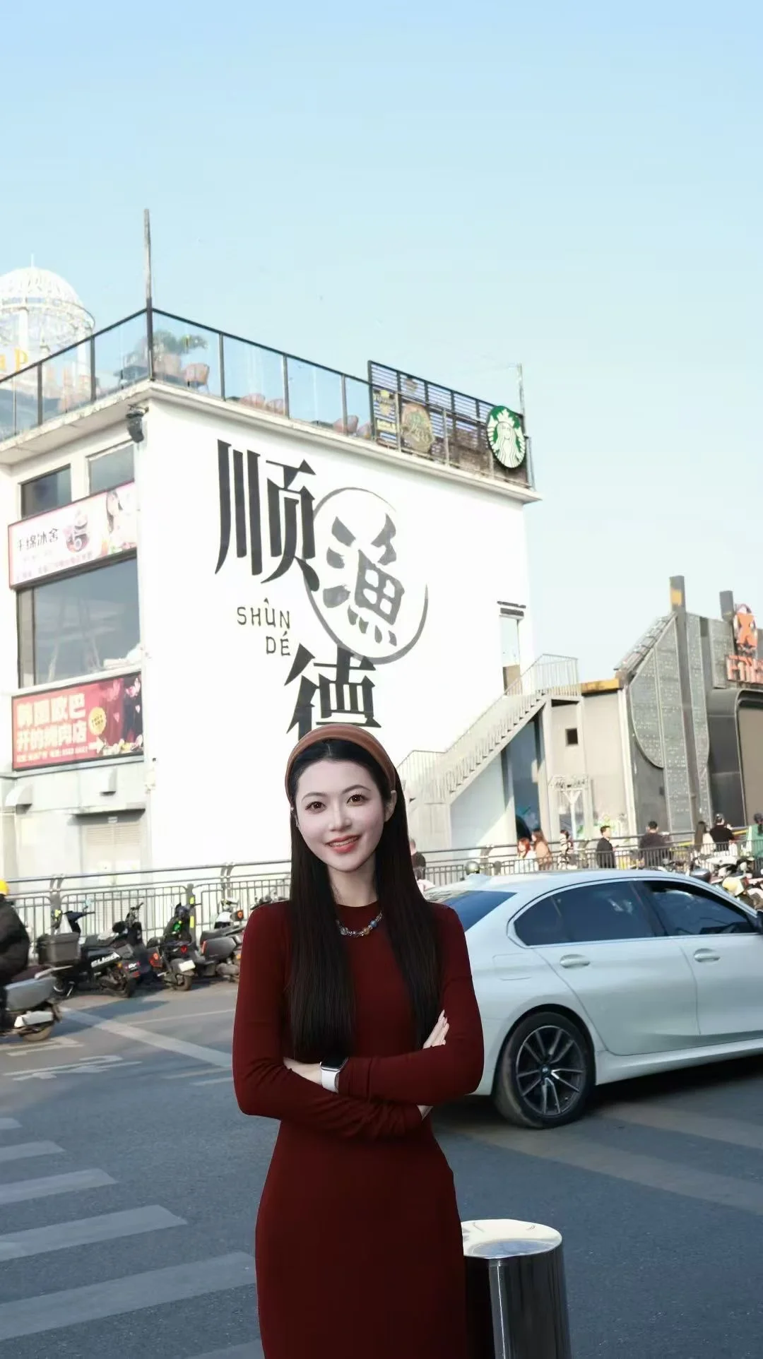 顺德街头打卡｜复古红裙氛围感街拍