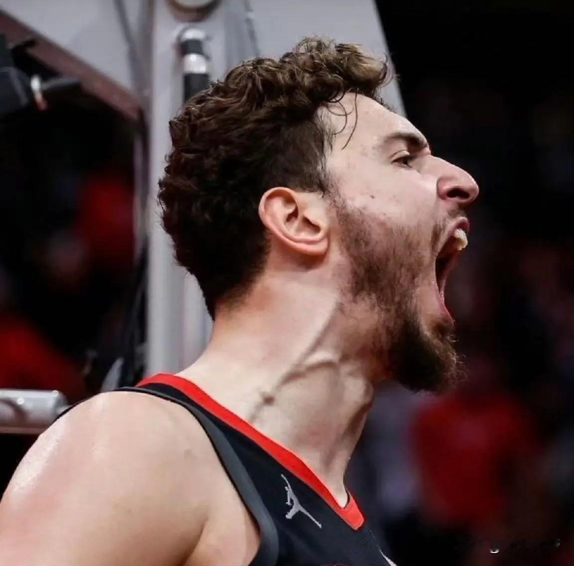 防守的申京依然还是全明星，申京爆砍三双证明自己不是火箭问题!

在今天火箭与雷霆