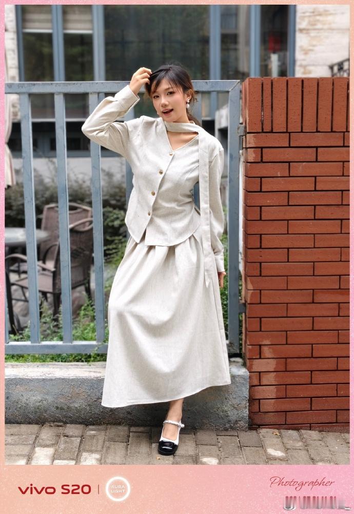 你以为吃的是素菜其实全是油脂 人也是要摄入油脂的，你正常清炒蔬菜是没问题的好吗？