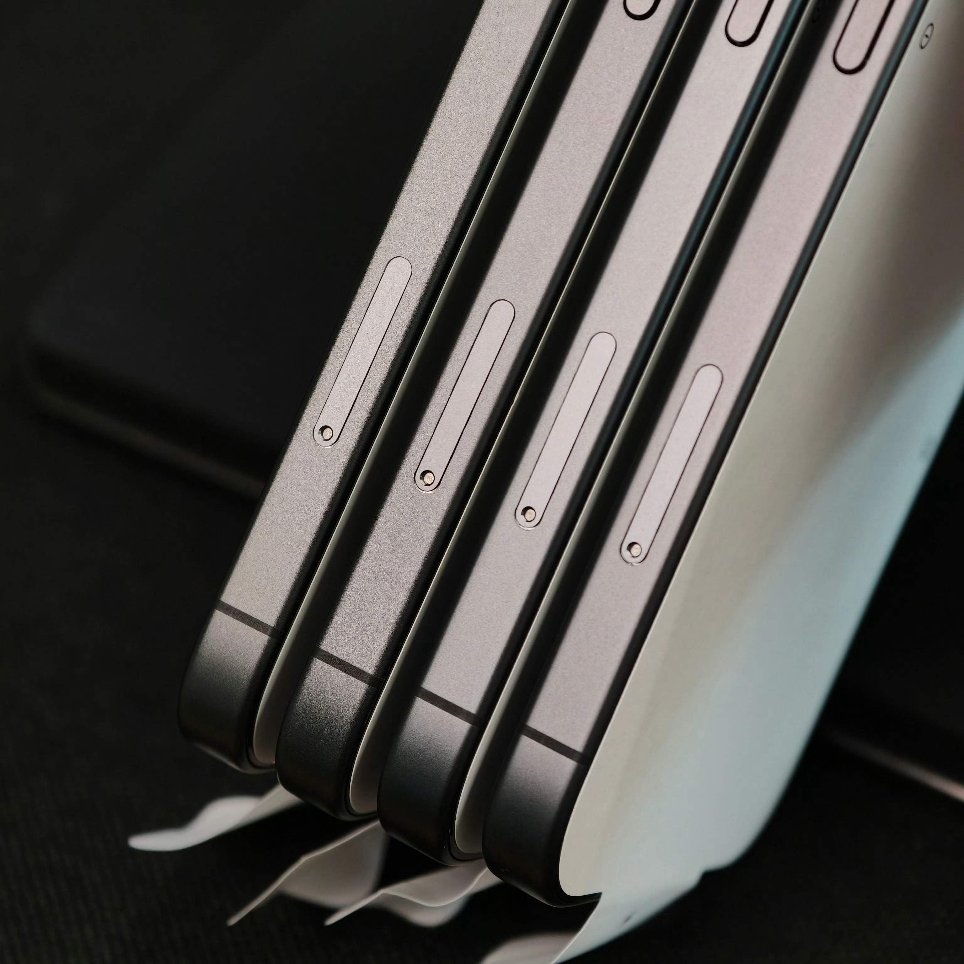 继续搞搞全新iPhone 17 256G？3799？说真的，这个价位没有任何毛病