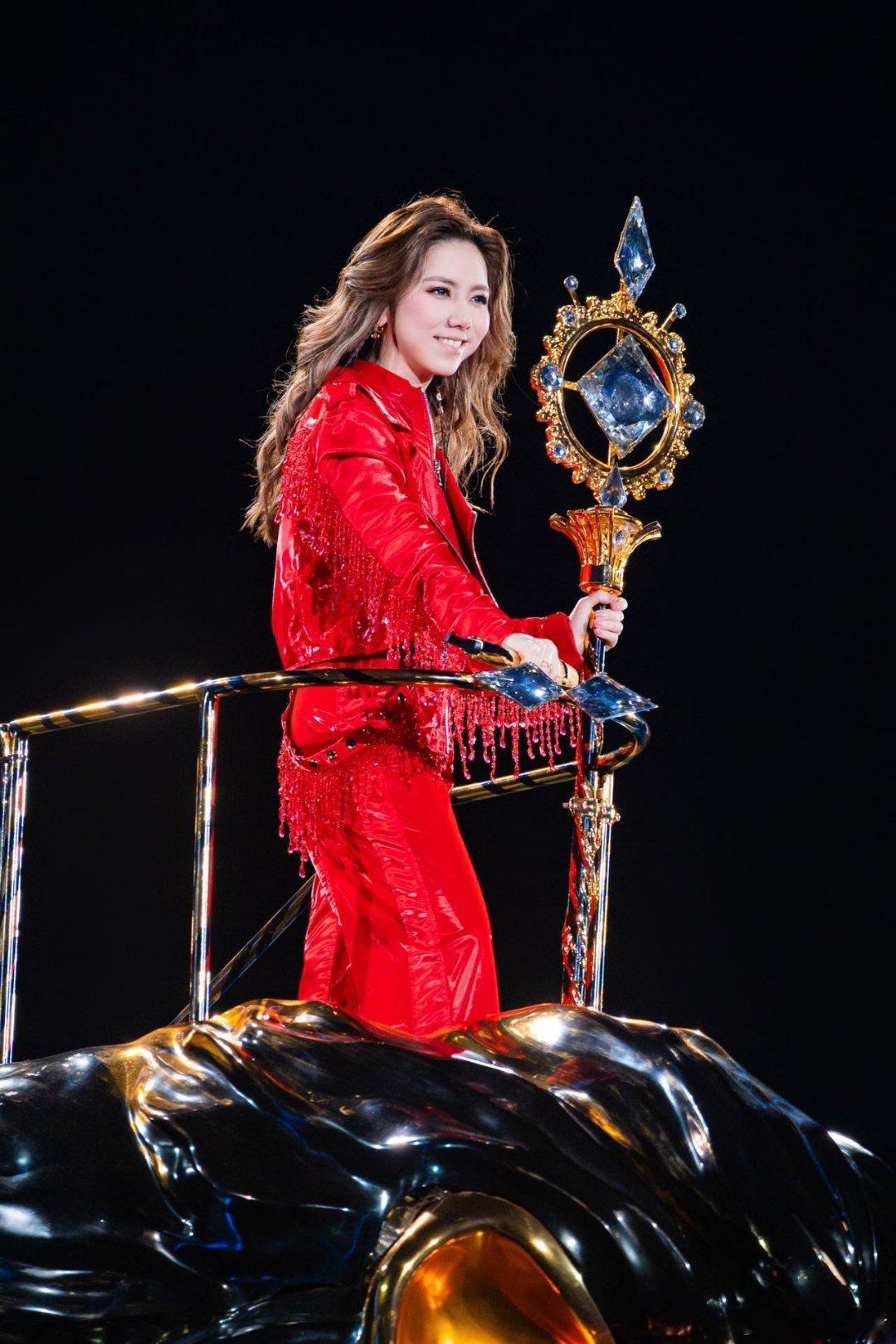 邓紫棋内地巡演收官深圳站定档邓紫棋深圳演唱会连宣五场 G.E.M.邓紫棋 I A