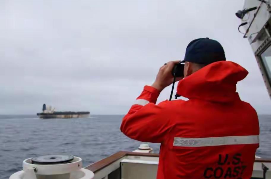 “贝拉”入俄改“水手”，美军穷追终得手！
为了确保船只的安全，“贝拉1”号油轮在