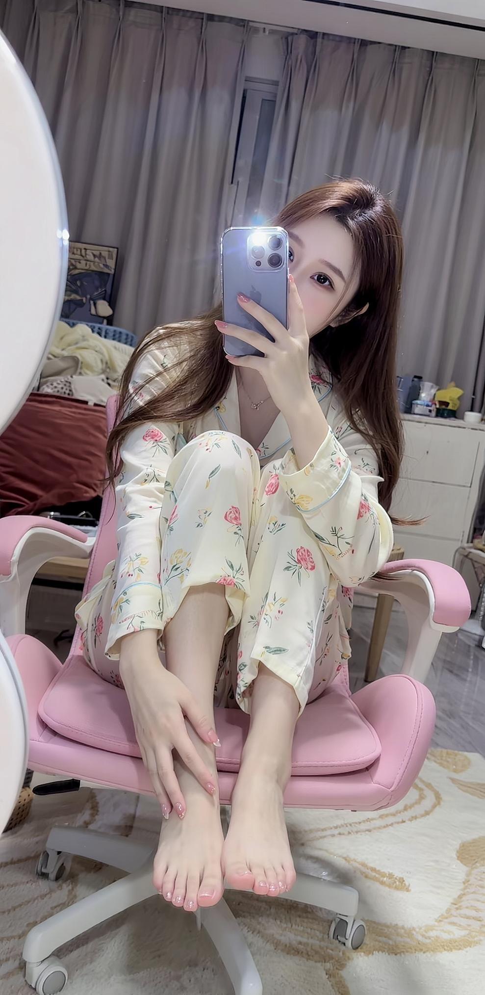 风水轮流转，该记的每一笔都记着呢。好好生活，皆如所愿