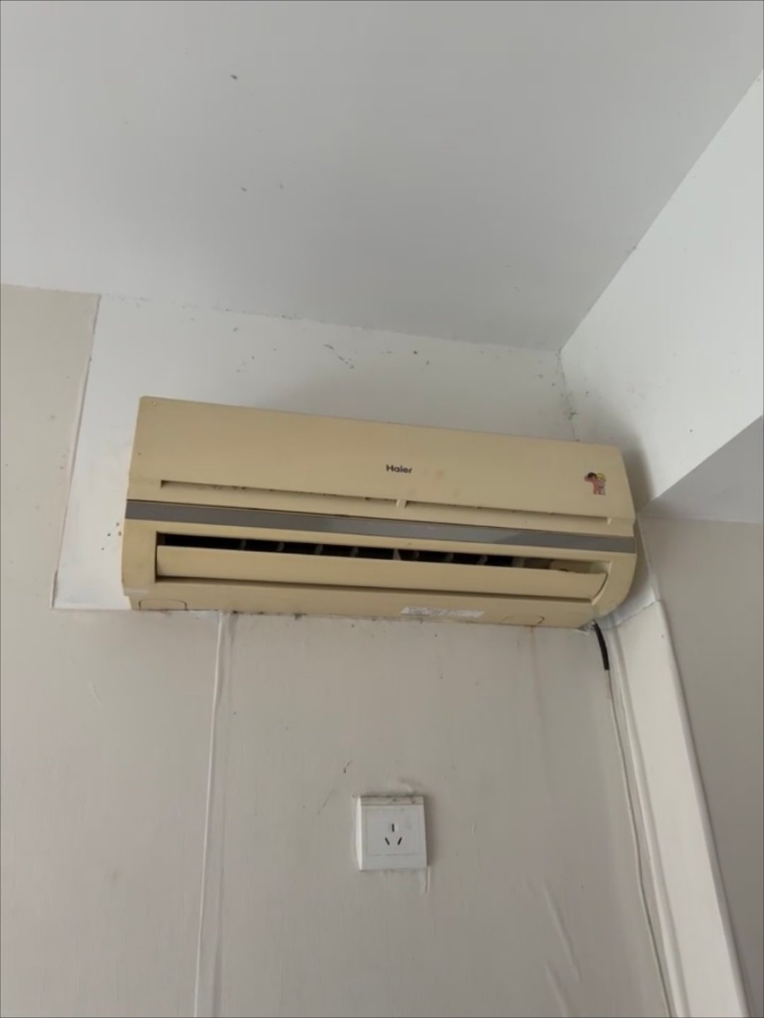 被租房的“电费刺客”背刺过才明白，这真不全怪房东抠门买三级能耗。有个扎心的内幕是