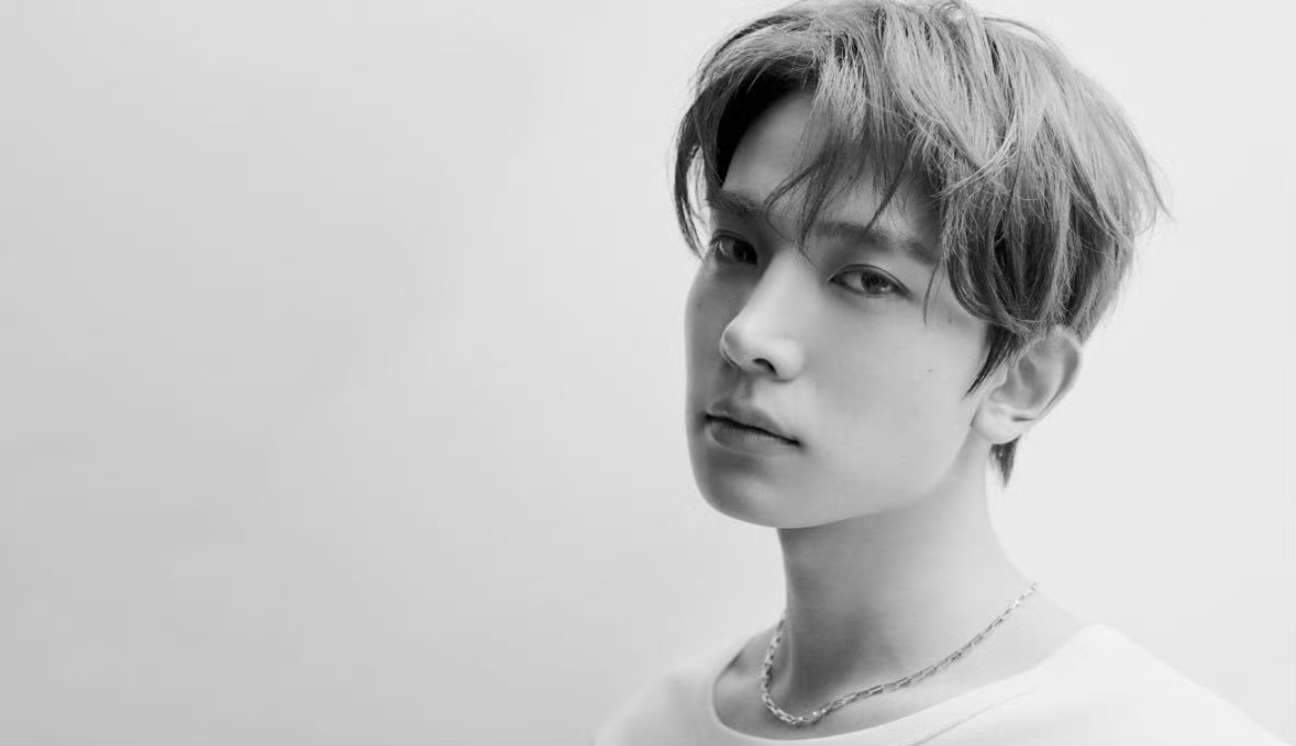 李羲承  3.30那天的妆造真的是去拍物料了吧🥹 