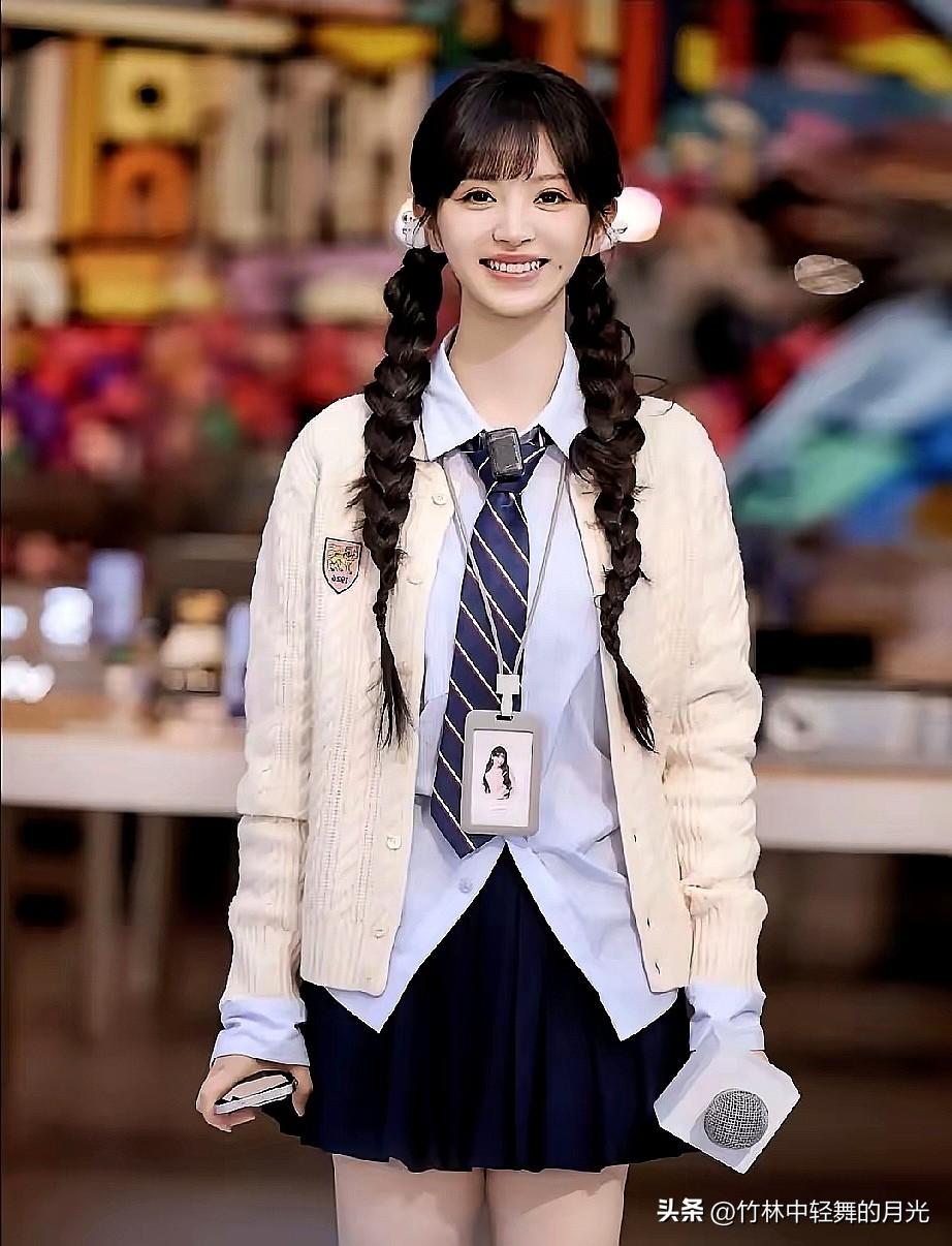 我现在开始心疼田曦薇了，
人点背的时候喝凉水都能塞牙缝是真的。

本来为了《琢玉