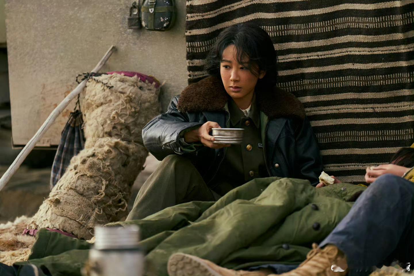 杨紫生命树爱奇艺站内热度破8500杨紫胡歌生命树站内热度破8500 这么分散的流