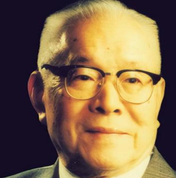 1941年，西方把青霉素列为军事机密，中国老百姓和军人伤口发炎红肿后，往往因为没