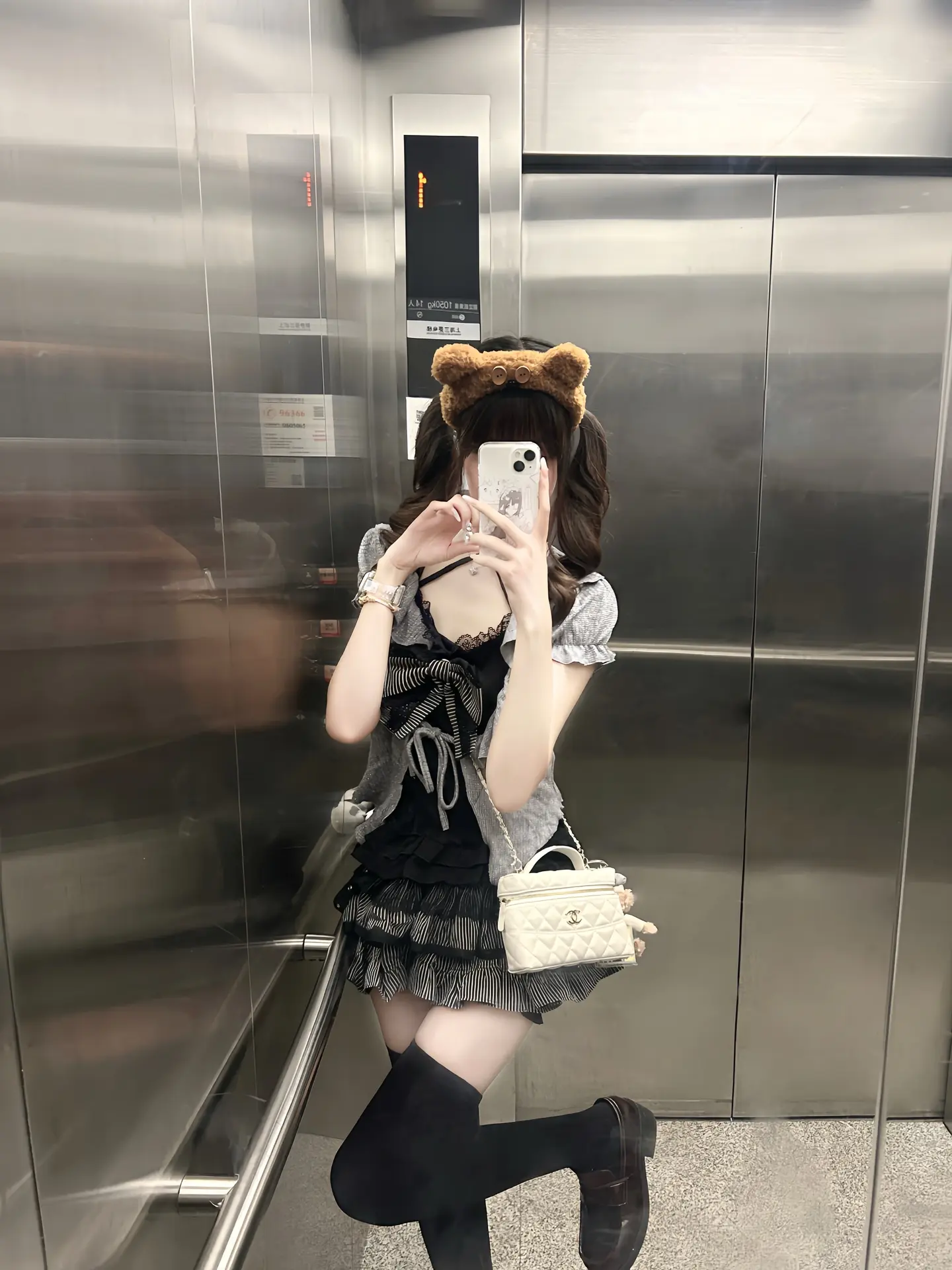 不回你消息很正常啊 又不是你给我买的手机