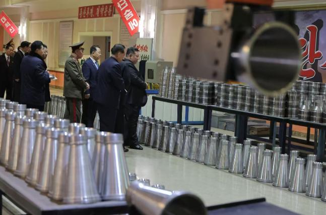 朝鲜终于找到了最适合自己的发展道路！朝鲜最终理想终于可以实现了，牛肉汤，大米饭，