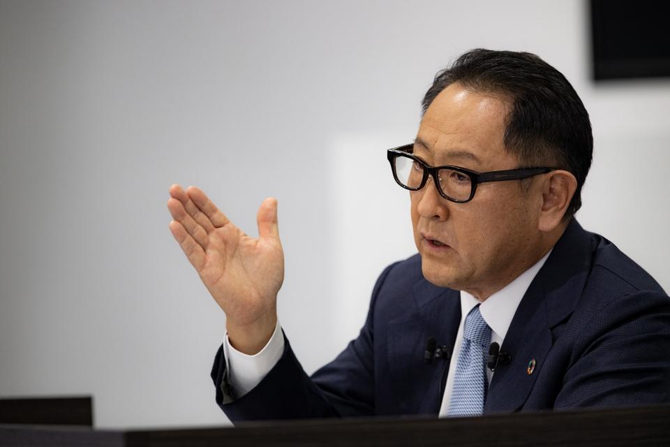 【丰田汽车为车辆性能测试相关作弊行为道歉，并决定停产3款车型】
据日本当地媒体报