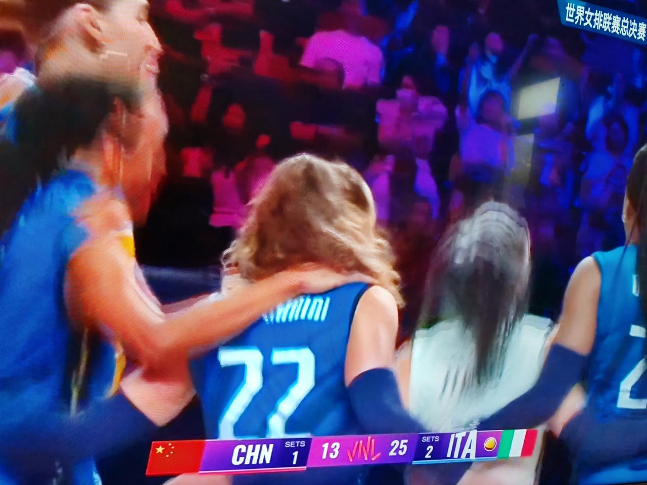 1：3失利，世界女排联赛总决赛第三四名决赛，中国女排输给了意大利女排，中国女排四