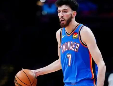 北京时间10月26日，NBA常规赛卫冕冠军雷霆客场117-100大胜老鹰，新赛季