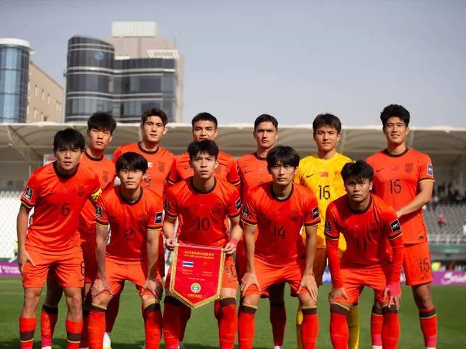 U23国足这次闯进U23亚洲杯八强，可是咱们在这项赛事上的“零的突破”，确实给低