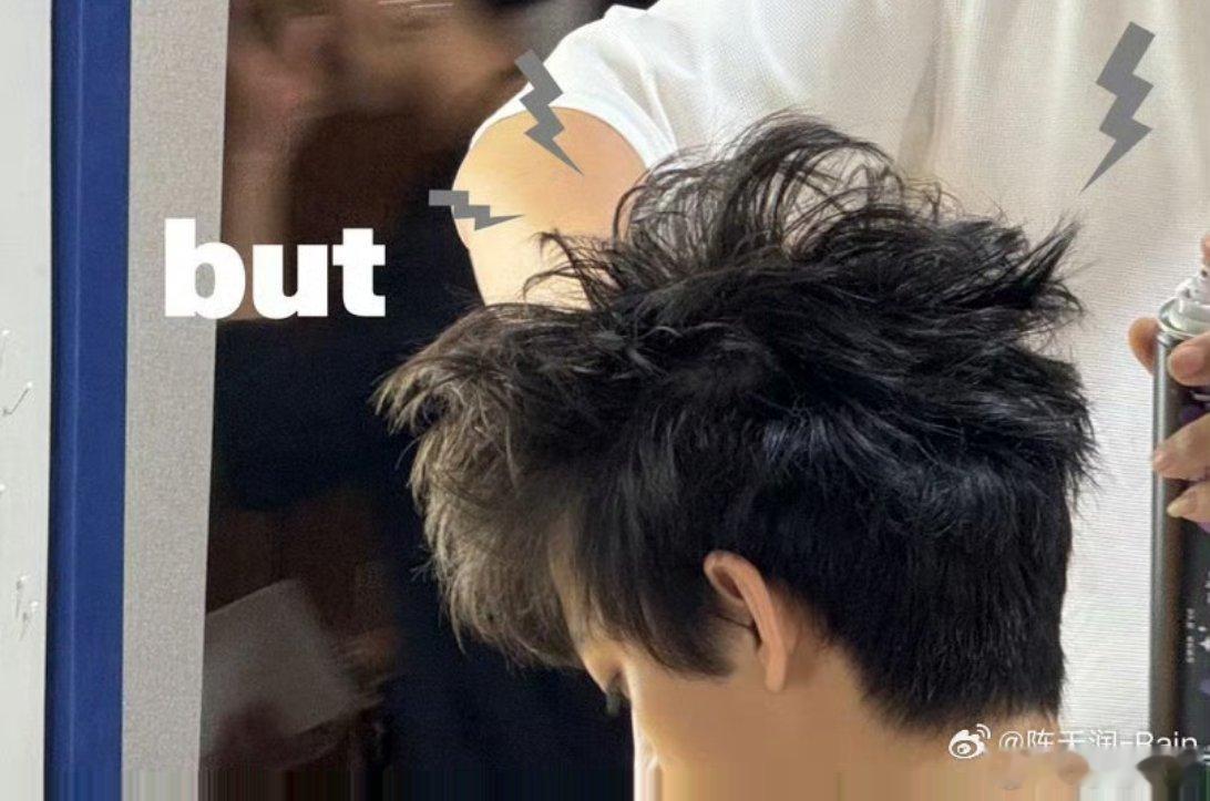 航润发糖了，同款卷毛原来我们航润还没有be