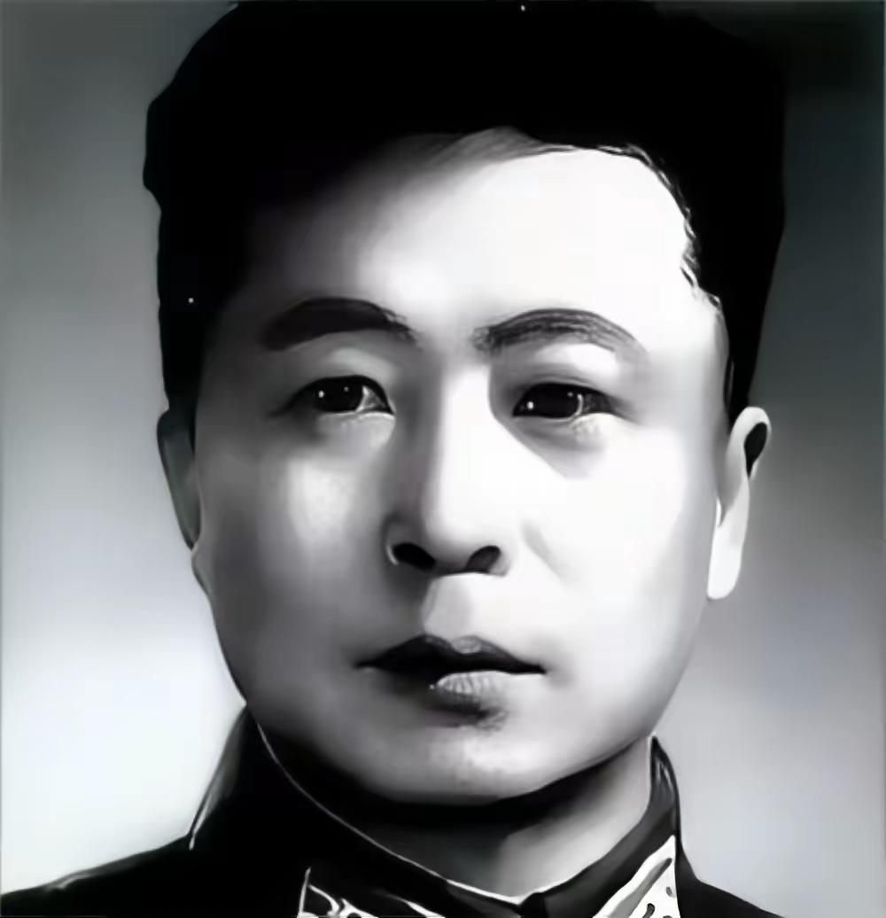 他凭什么？凭的是这本书里每一个字，都浸着战友的血；凭的是他自己，就是从林海雪原死