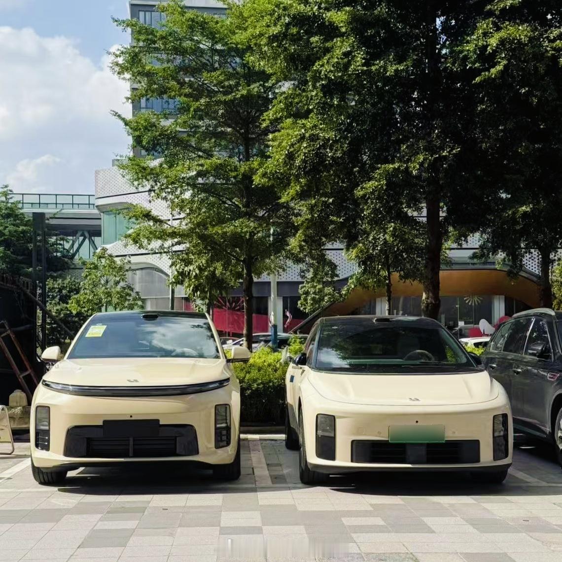 给你25万你选哪台？理想L6理想i6