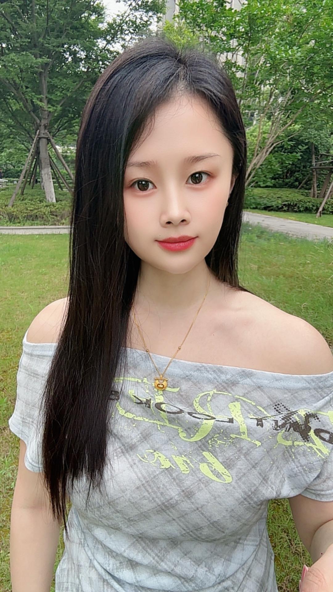 老天爷啊，请再给我一点运气吧！我最近过的不太顺利，总是迷茫焦虑，心里充...