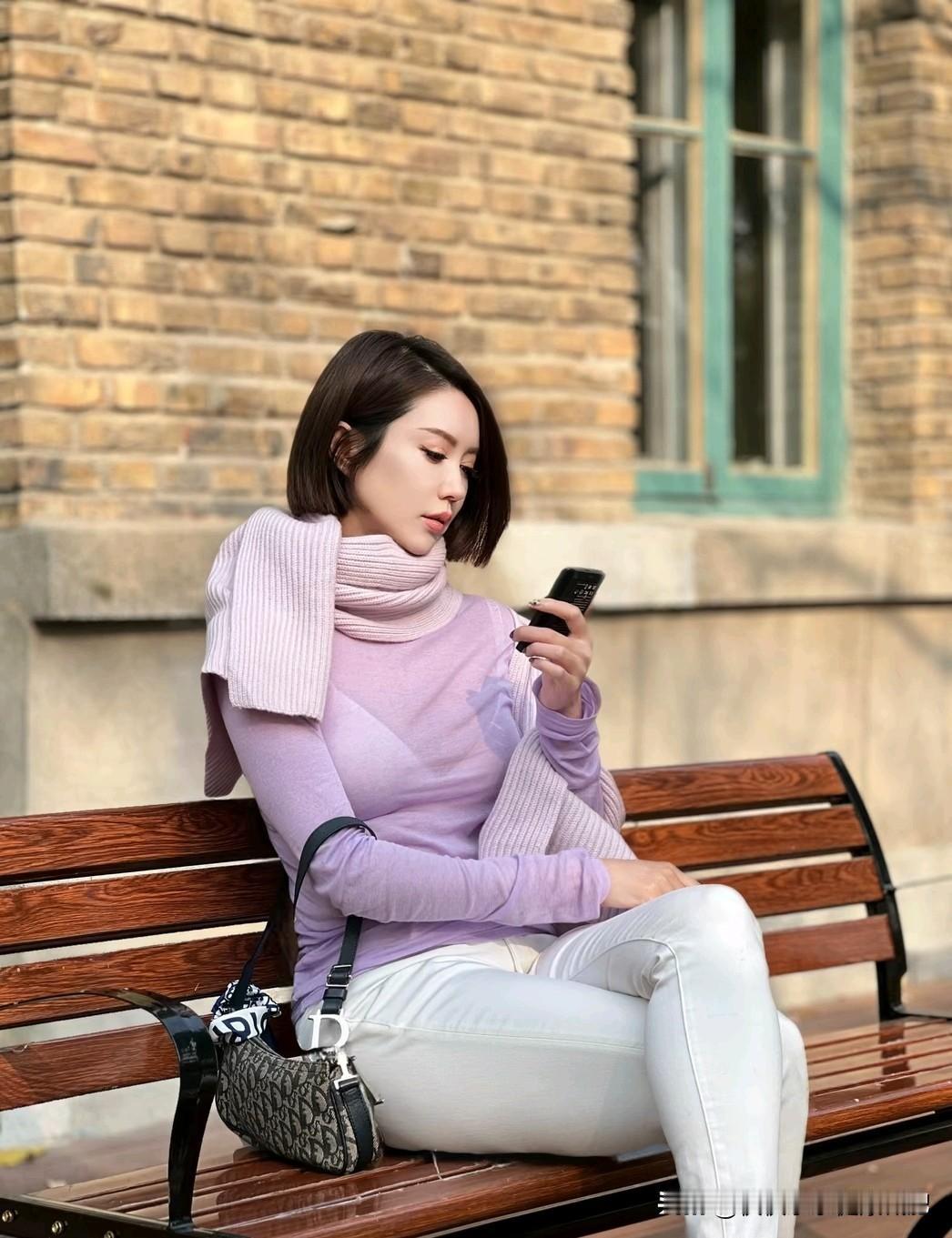 今年冬天的不同冬日穿搭，保暖温馨