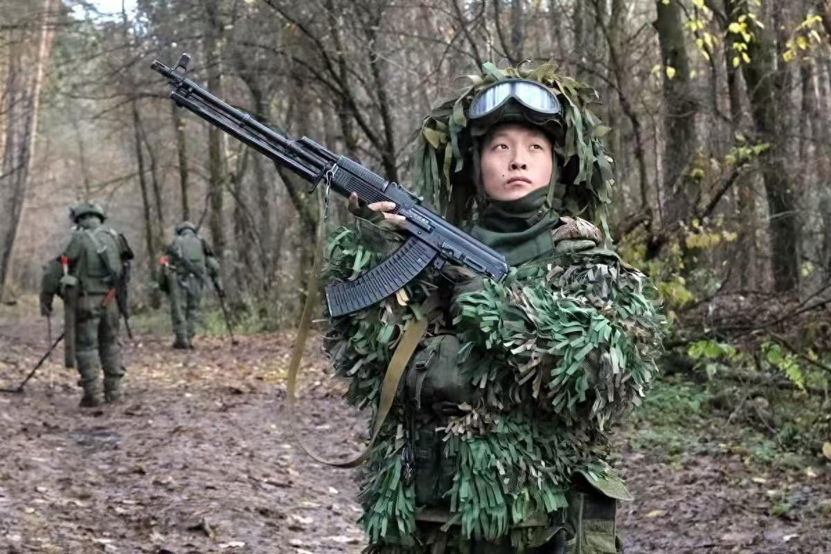 朝鲜突然发财了？
韩联社3月16日报道，一份韩国智库报告显示：通过向俄罗斯派兵和