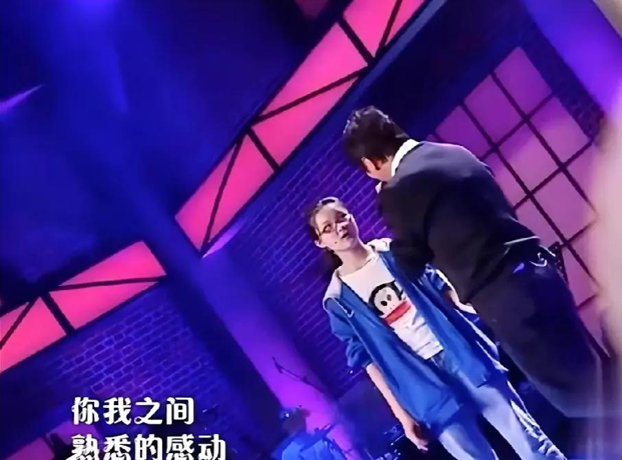 爱，就要苏醒

在舞台上和女儿同唱一首歌儿《美丽的神话》的孙楠，歌声高亢缠绵，女