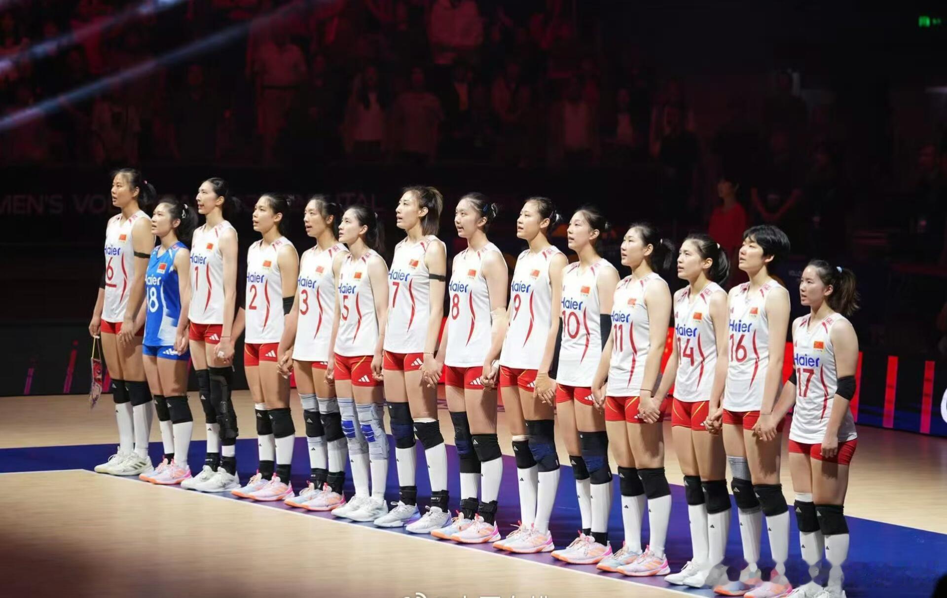 中国女排冲奥路径还剩哪些 五局惜败泰国，中国女排无缘亚洲冠军直通。世界排名第七，