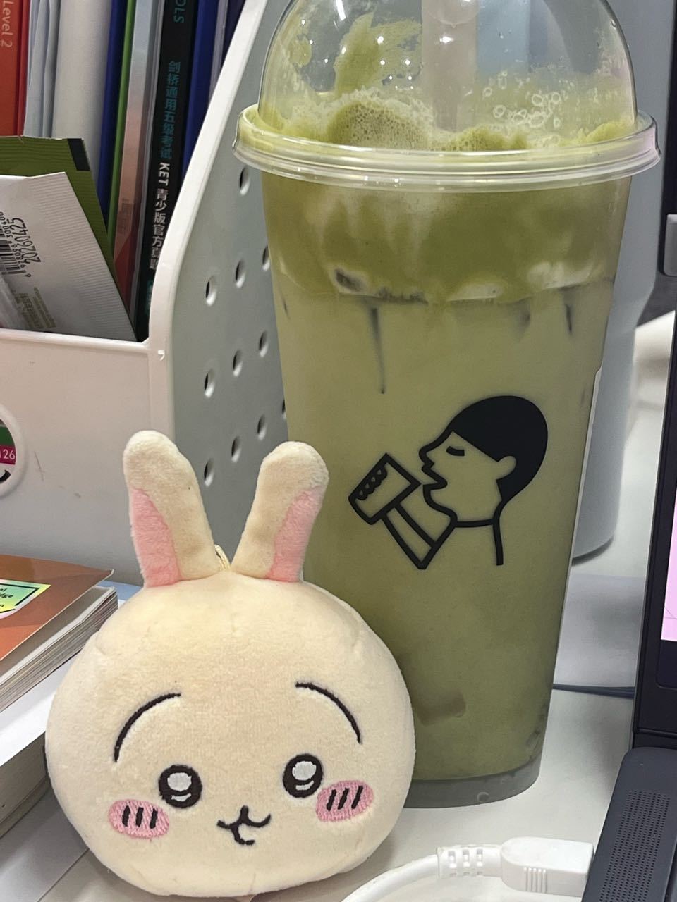 兔妈们觉得我还有喝到奶茶的可能吗🤔 