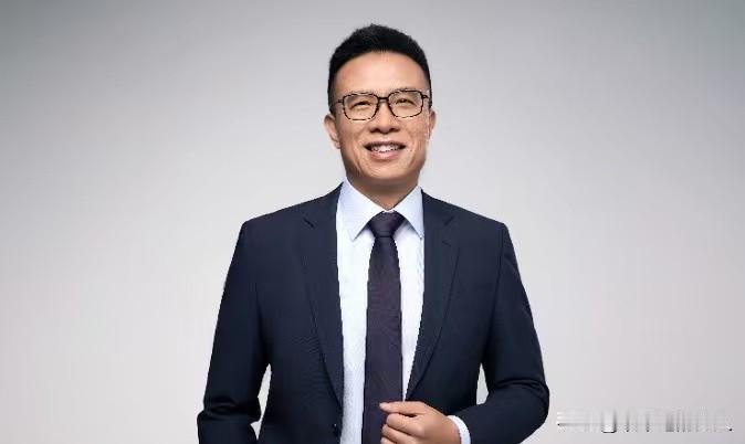 山姆，换大老板了！
工作经验丰富的不得了！可不只是
前阿里巴巴高管刘鹏，他在海尔